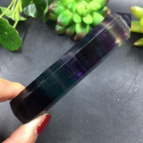 Fluorita Arcoíris Natural Vara en Punta 113-118 gr 11-11.8 cm Sanación Aprendizaje Organización - Caleidoscopio
