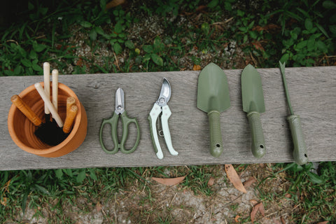 Hand tools for Gardening