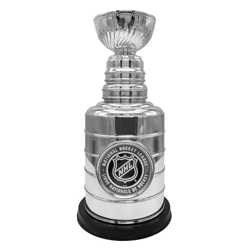 https://cdn.shopify.com/s/files/1/1356/3113/products/2300-8inStanleyCupReplica-NHL-NHLShield-Image1_500x.jpg?v=1615323821