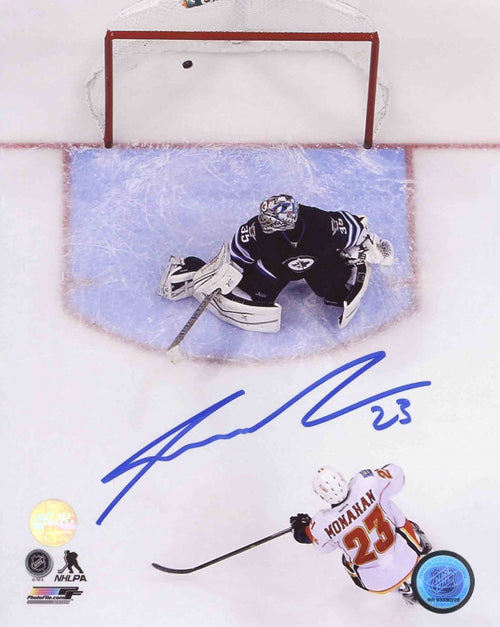 Gary Roberts Hand Signed 8x10 Photo Flames Penguins Hurricanes