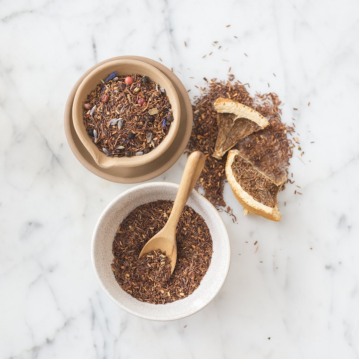 red rooibos loose leaf tea in bowls