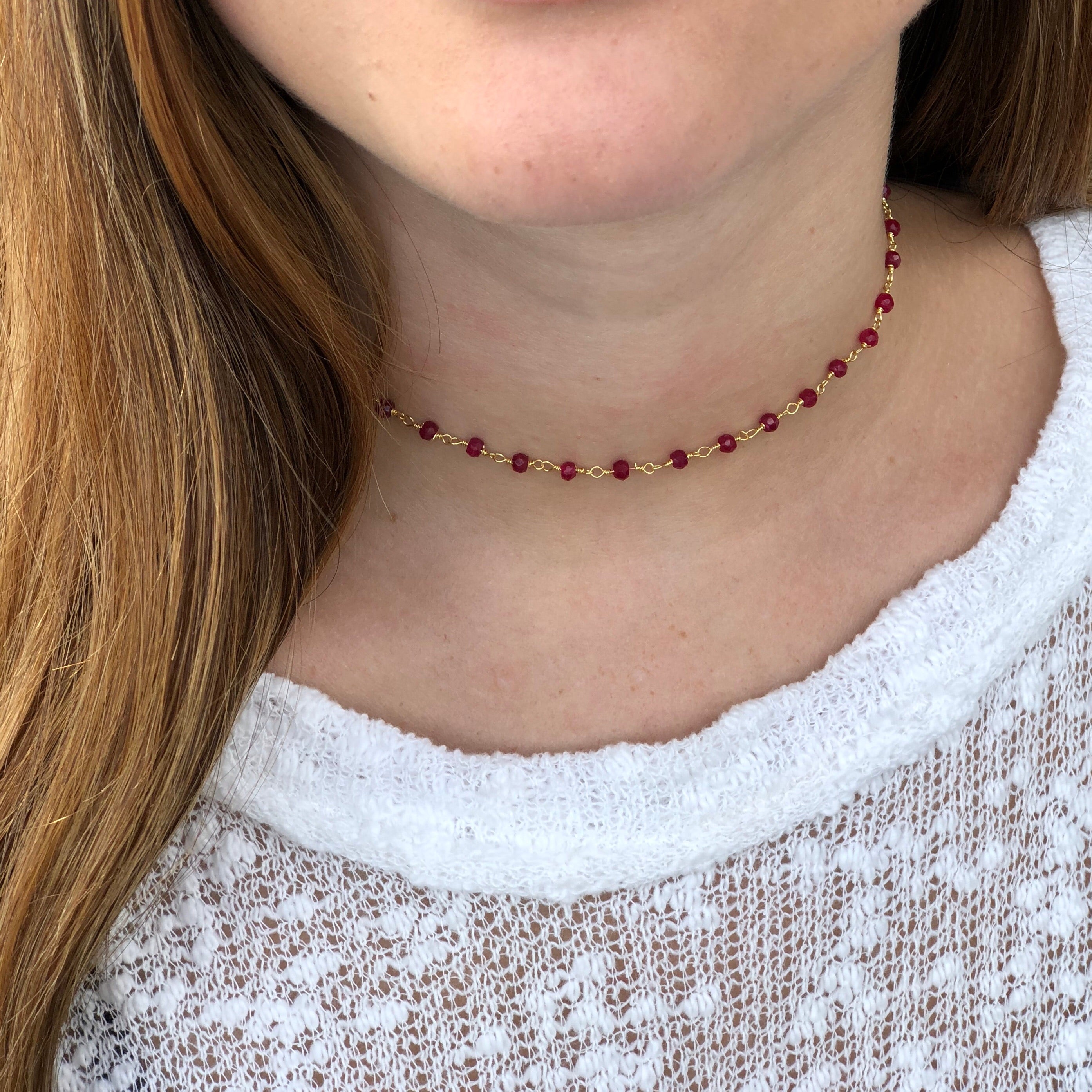 Ruby Red Choker Necklace in Gold 