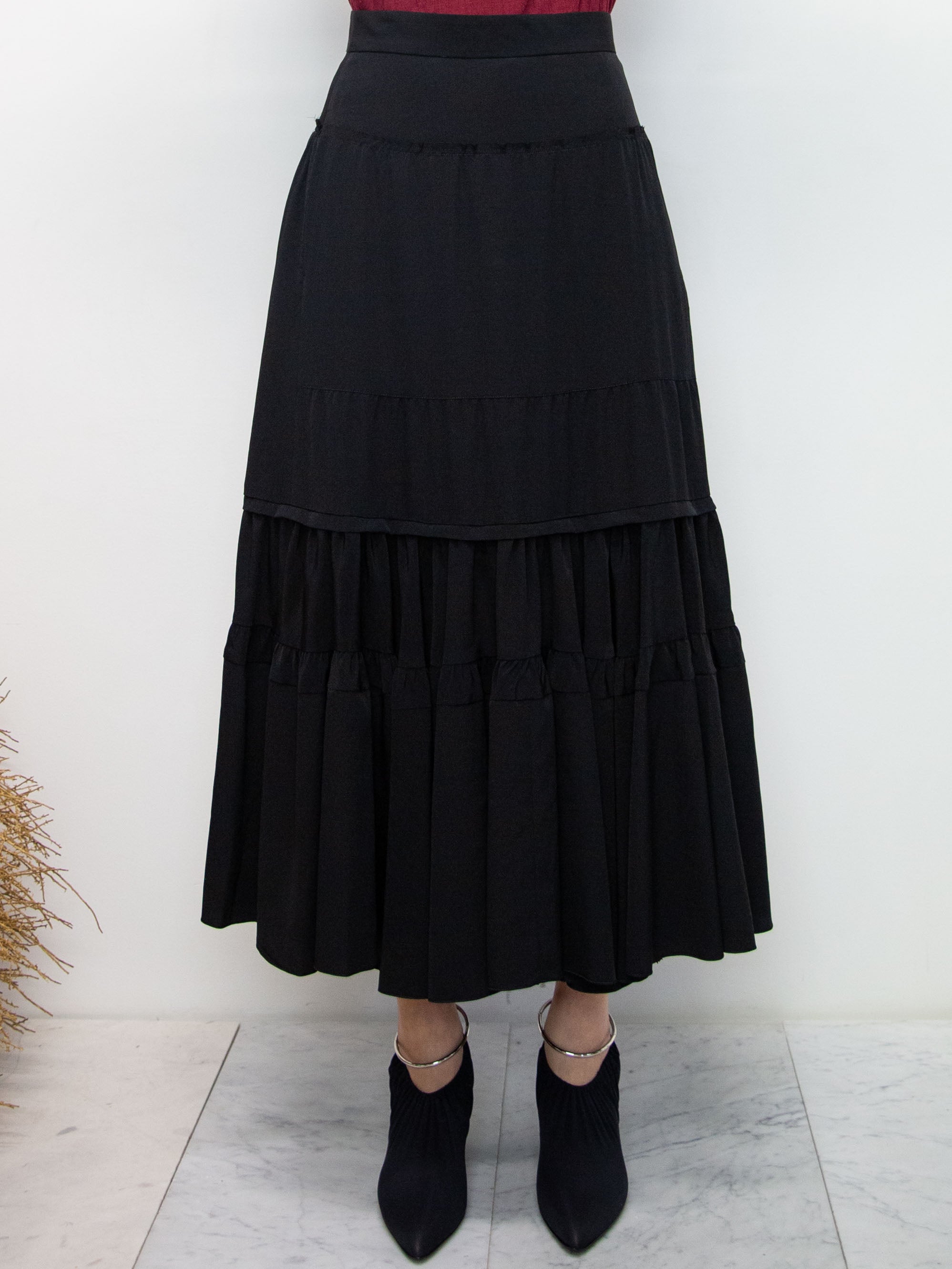 Tiered Ruffle Skirt - Black – Shifting 