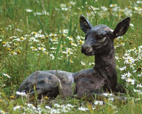 Fergus McArthur fawn statue