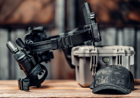 The World's First Micro Adjustable Battle Belts allows you to adjust this 2 belt system, tighter or looser, in 1/4" increments, on the move and without unlatching the buckle.  Includes an outer molle belt and inner velcro belt.  Total adjustability means a perfect fit all day long.