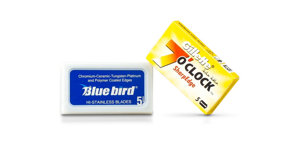 Gillete Yellow Sharpedge and Blue Bird hi stainless razorblade packs on a white background