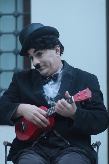 Embracing Charlie Chaplin Legacy with 3d Figurine