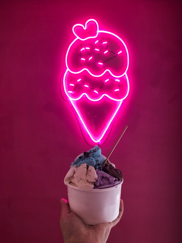 A neon ice cream light 