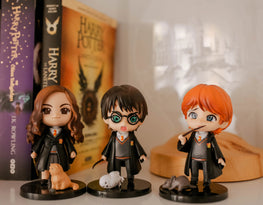 Harry potter figurines.