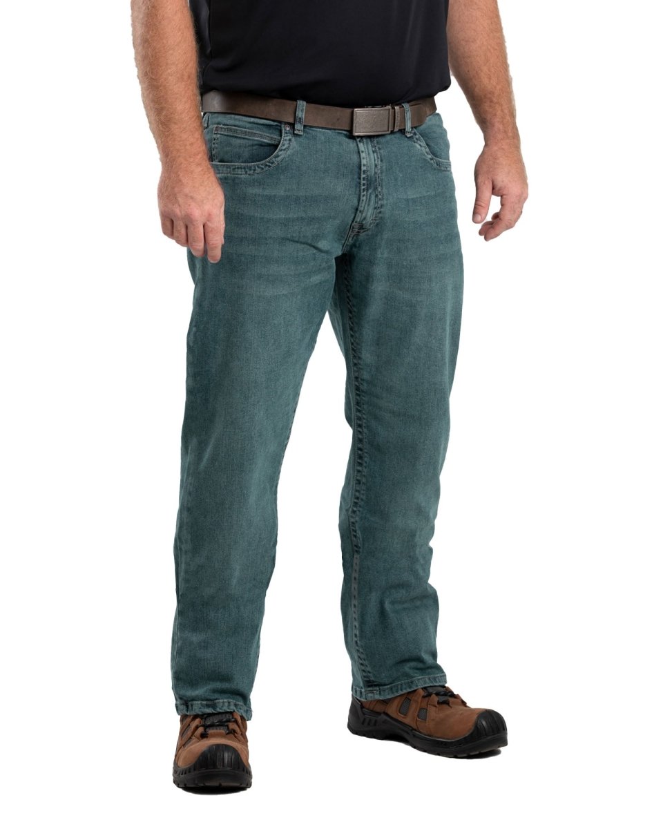 Men's Flex Relaxed Fit Bootcut Jean