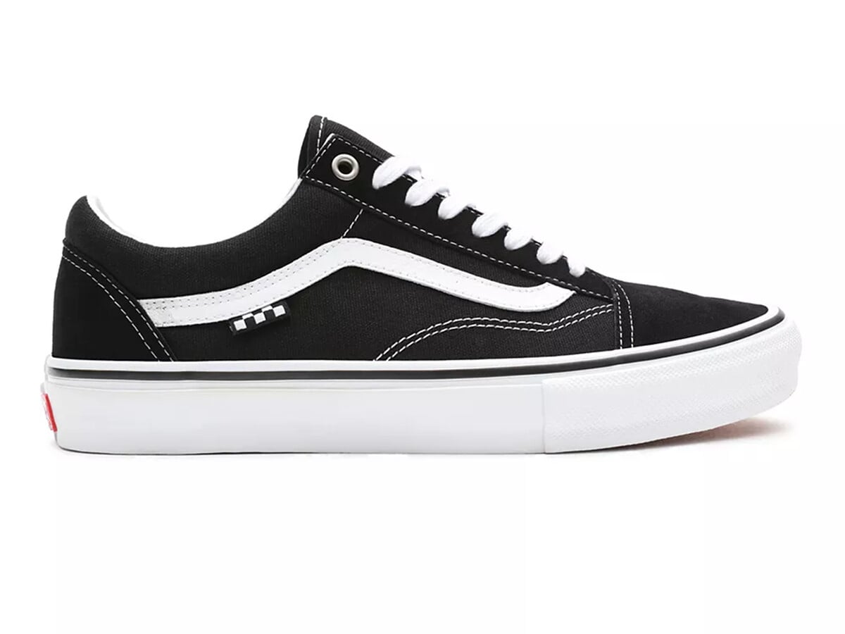 Vans Skate Old Skool Black/White US6 EU 38 US6.5 EU38.5 US7 EU39 US7.5 EU40 US8 EU40.5 US8.5 EU41 US9 EU42 US 9.5 EU42.5 US10 EU43 US10.5 EU44 US11 EU44.5 US11.5 EU45 US12 EU46