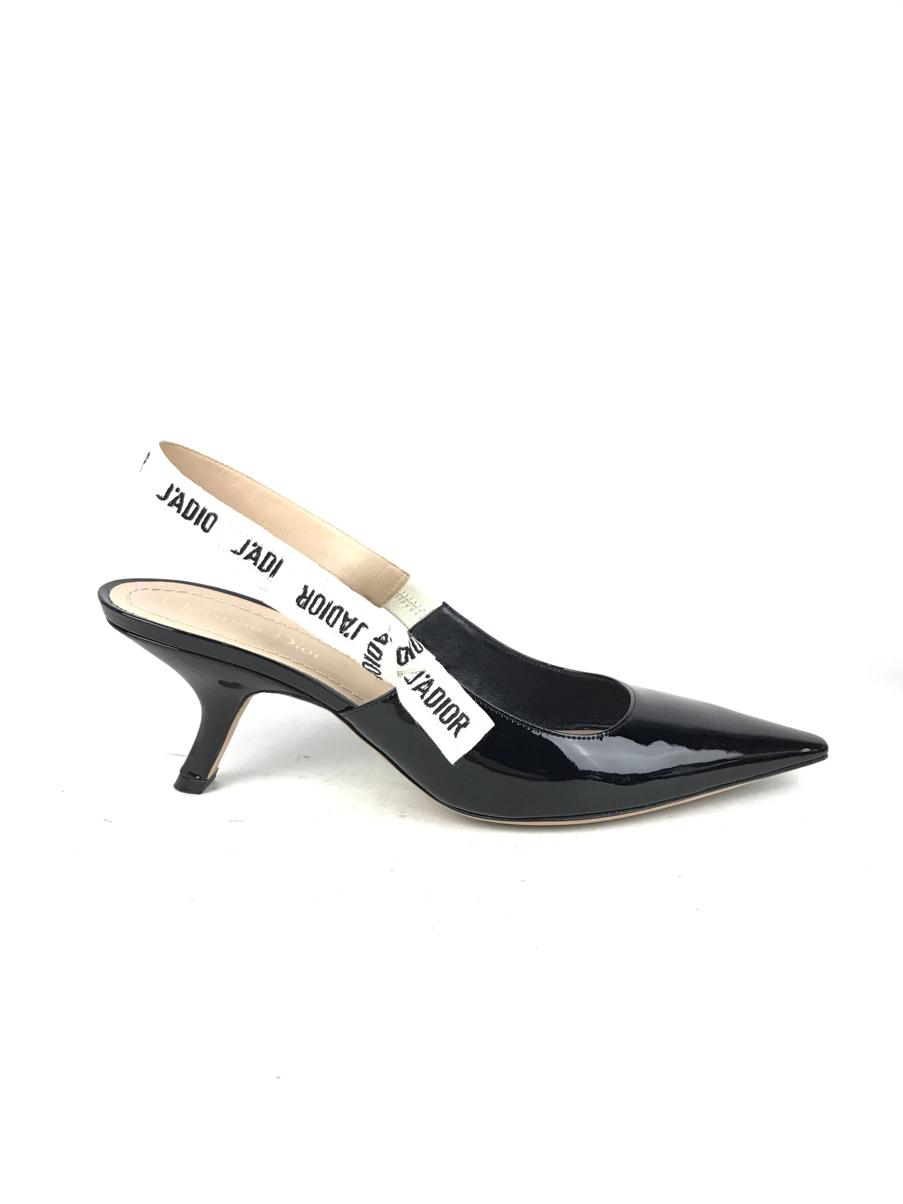 J’Adior Black Patent Leather Slingback Pumps – Haute Classics