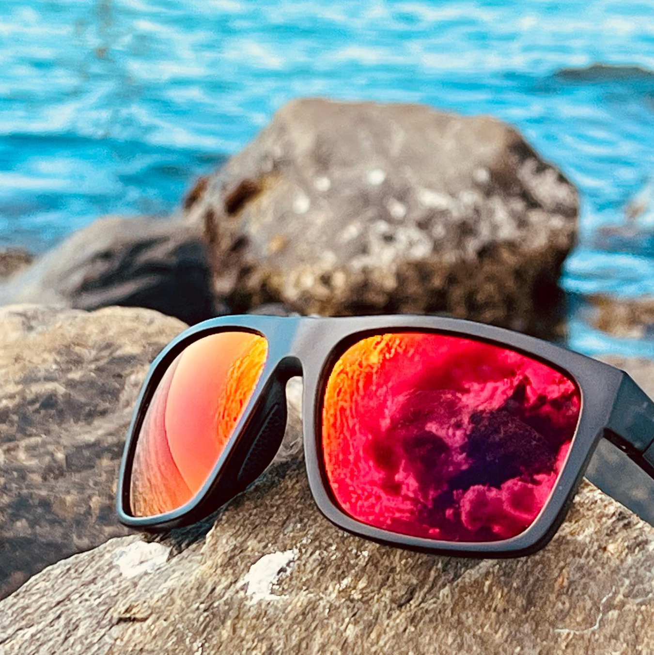 Sea Wave, Stylish Lightweight Sunglasses