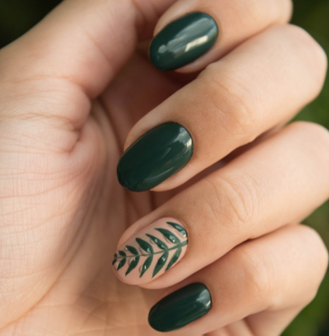 7 Helpful Ways You Can Strengthen Dry and Brittle Nails ...