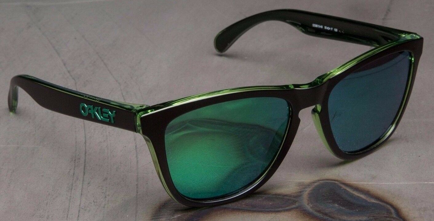 Oakley Frogskins Eclipse Collection Unisex Sunglasses OO 9013-A8 | iframes  