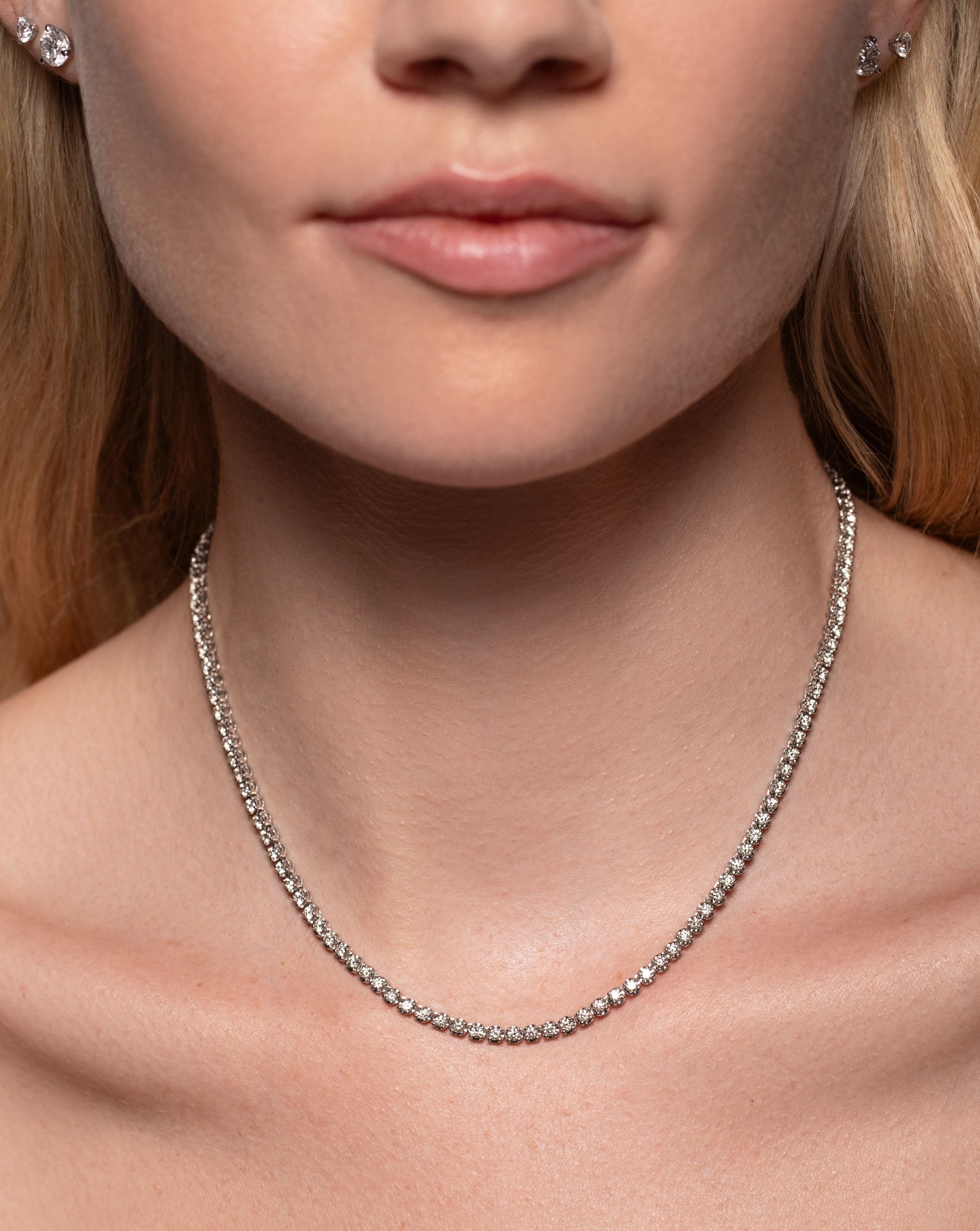 Petite Emerald Illusion Necklace – Ring Concierge