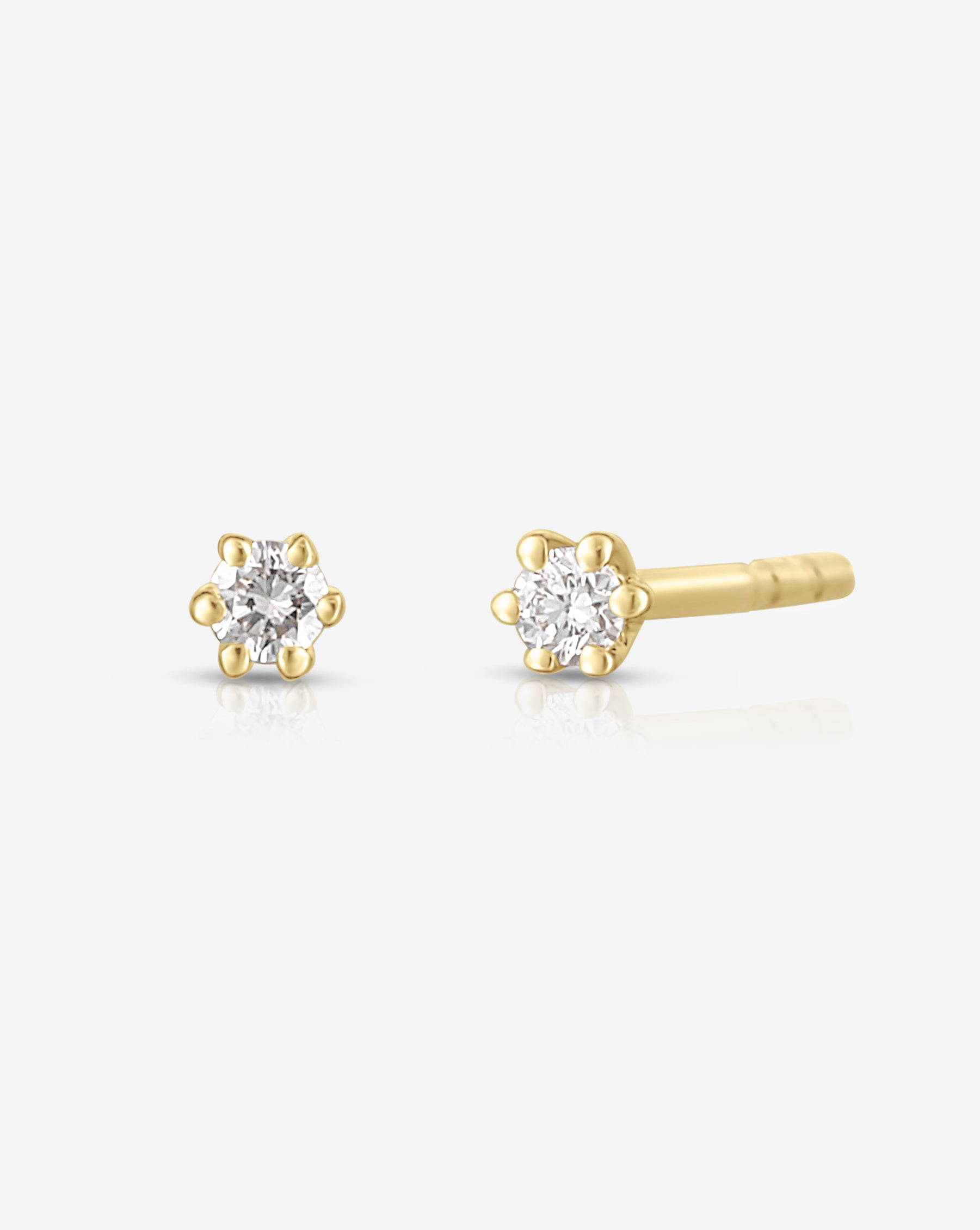 A Simple Guide to Buying a Men's Diamond Stud Earrings