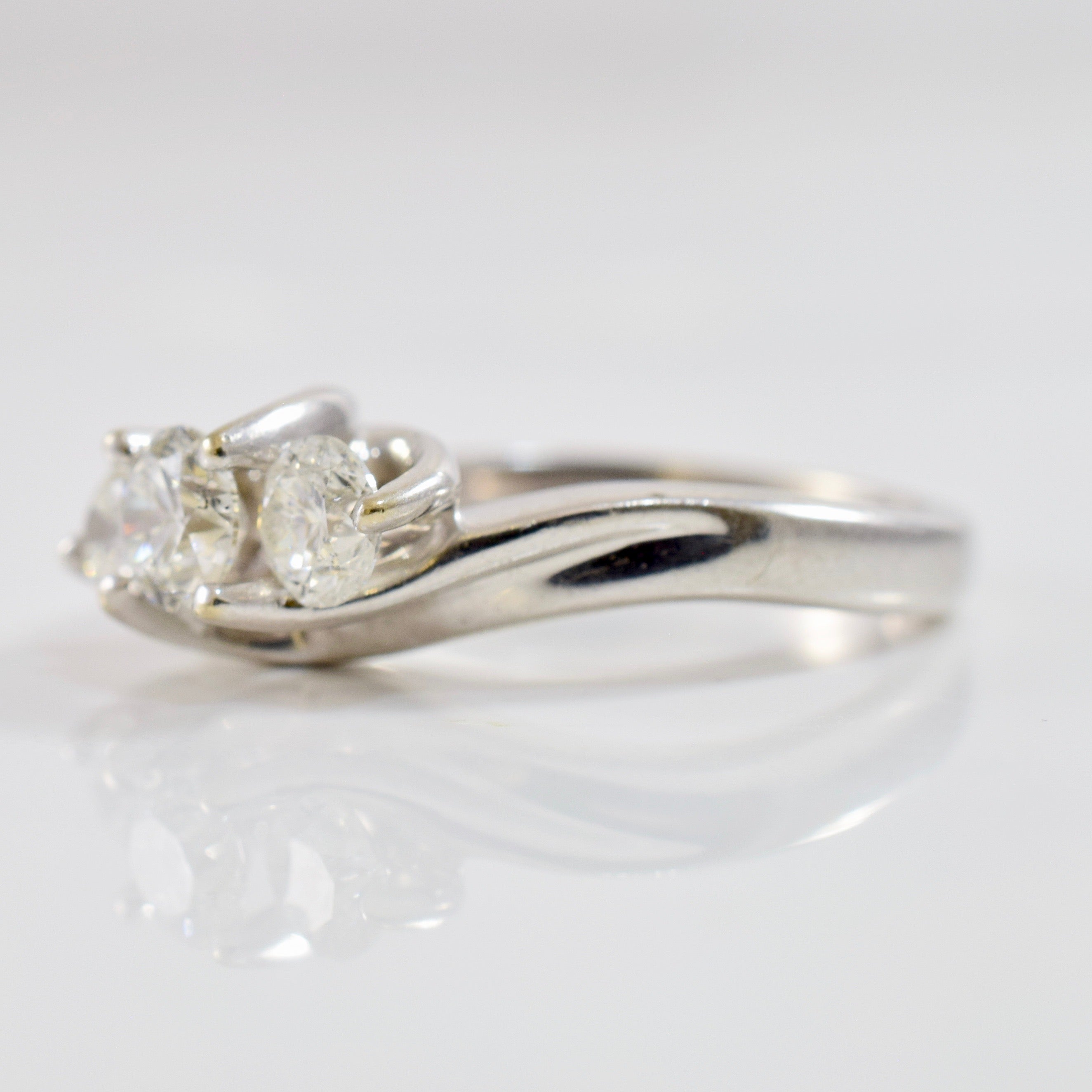 Three Stone Diamond Bypass Ring | 0.85 ctw SZ 6.5 | – 100 Ways