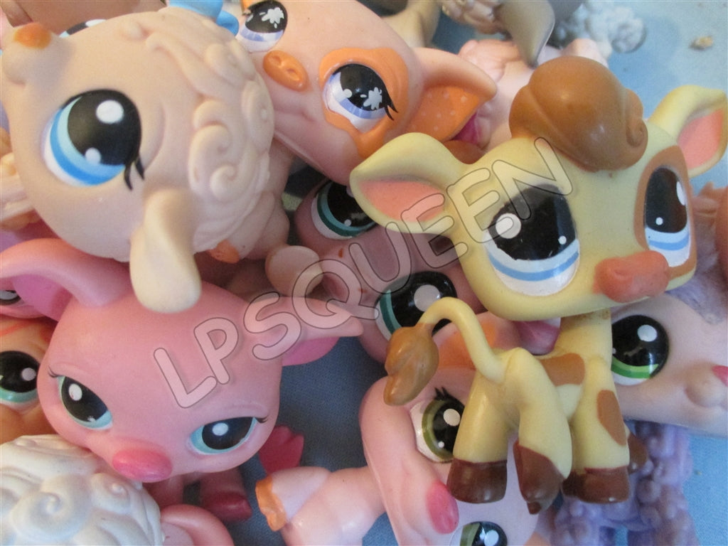 Littlest Pet Shop Lot of 3 Random Farm Animal Figures Pig Sheep Cow Horse Chick Duck Authentic