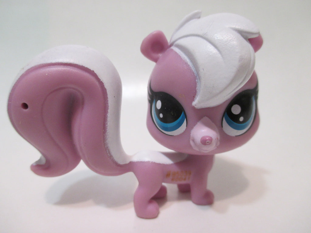 littlest pet shop skunk