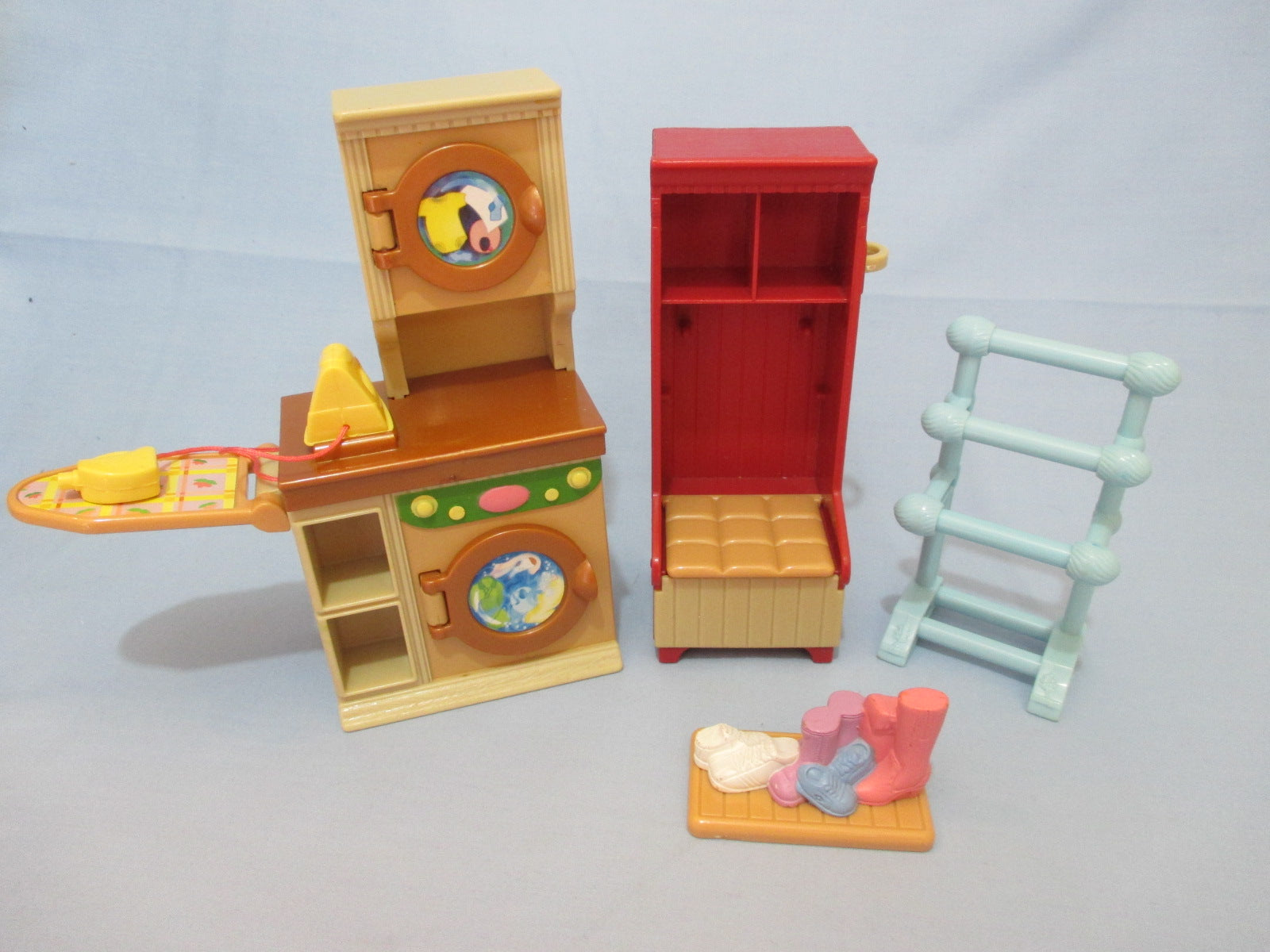 dollhouse laundry room