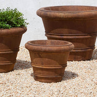 Campania International Urbino Planter, XLG, Aged Limestone