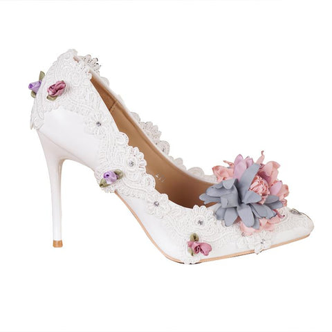 white lace shoes wedding