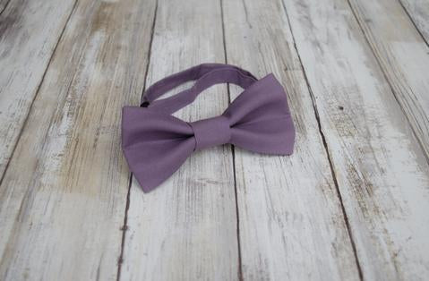 Purple Bow Tie - Mauve. Wedding Bow Tie, Grad Bow Tie, Mens Bow Ties