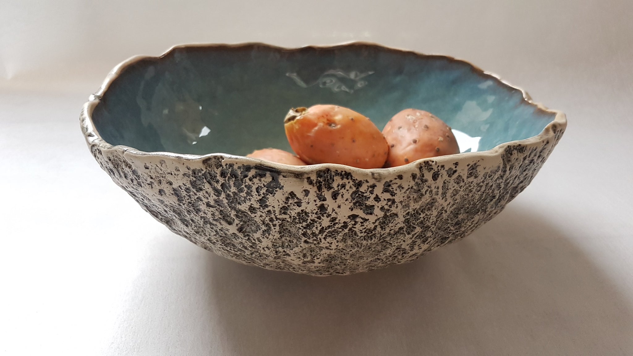 decorative bowl for kitchen table