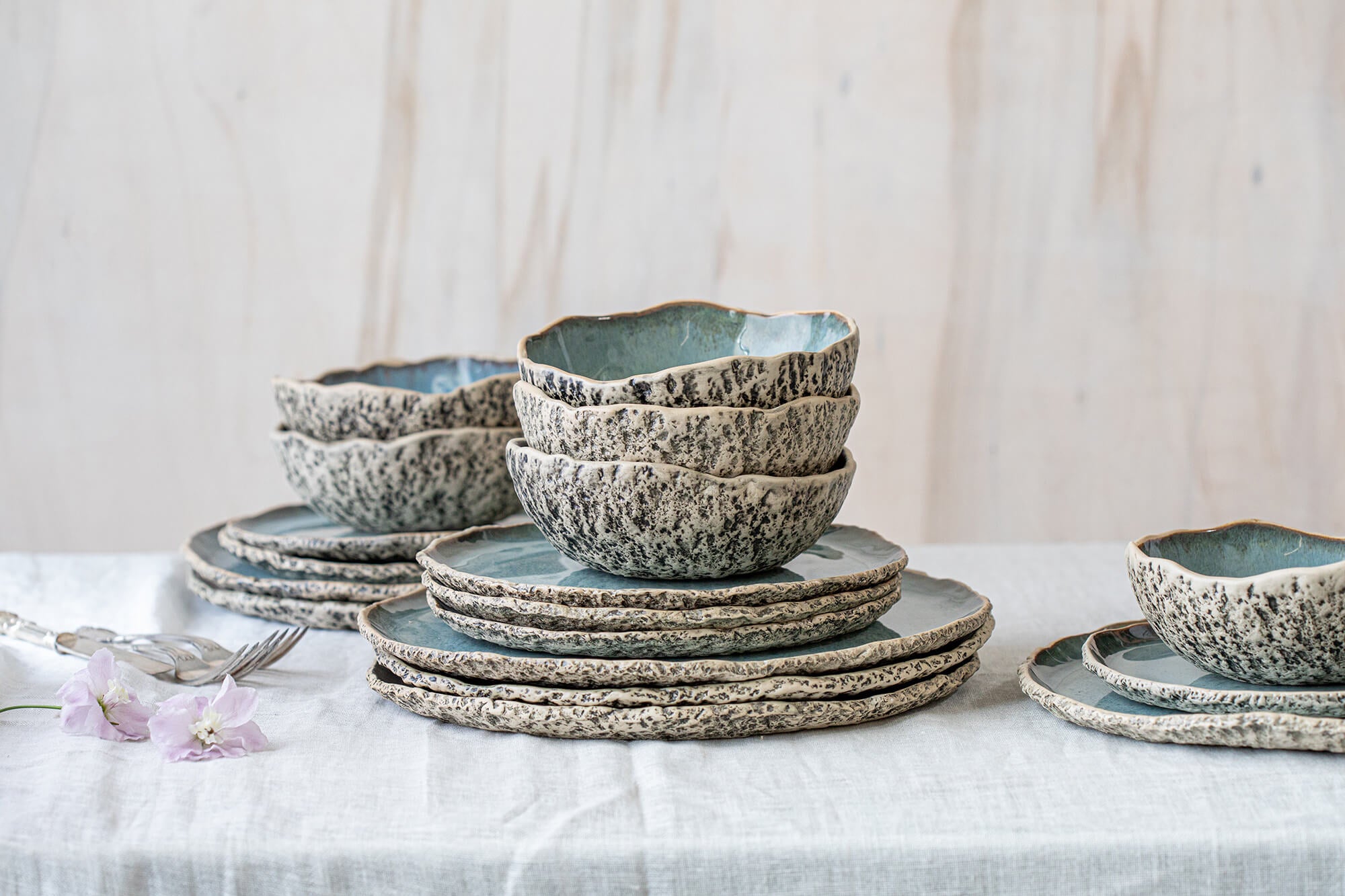 stoneware crockery sets