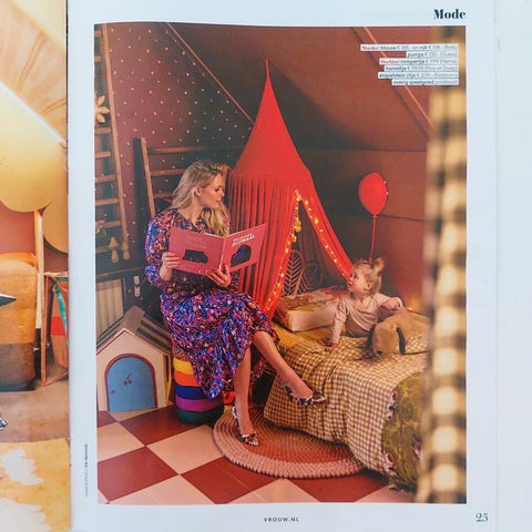 Rainbow Rug from Umbrella Amarela featured at Vrouw Magazine