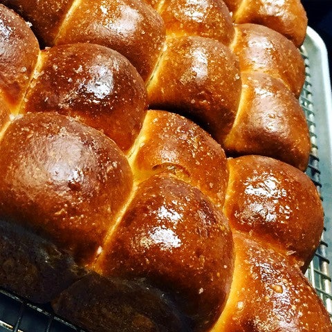 Thanksgiving Recipes: Infused Parker Rolls 