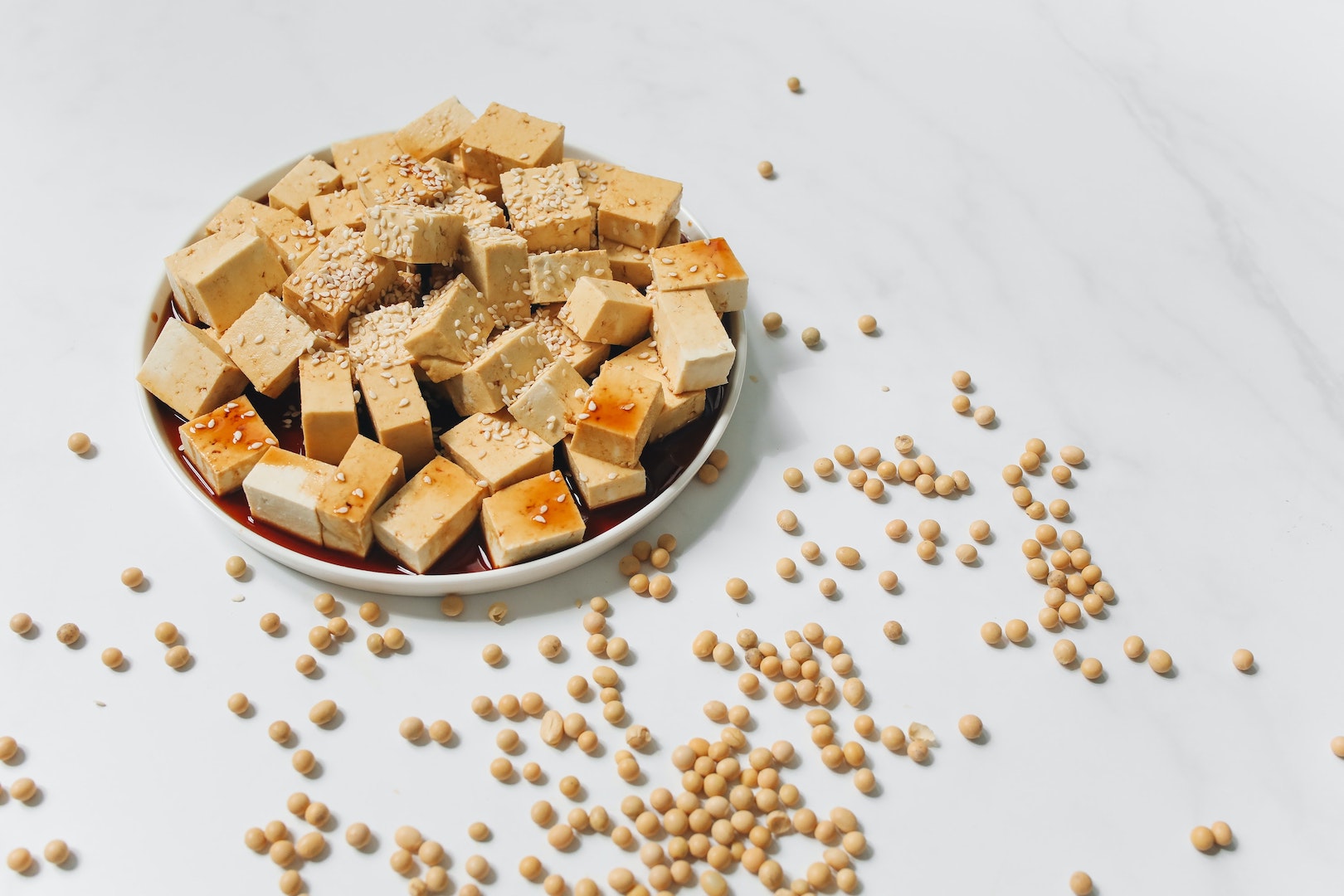 Image of tofu and herbal infusions made with LĒVO.