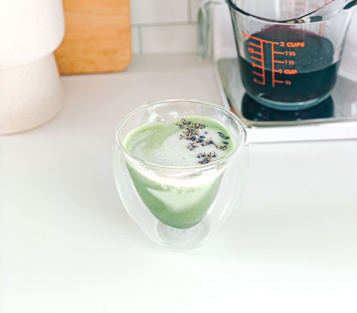 Image of a lavender matcha latte by LĒVO. One of LĒVO's best lavender infusions.