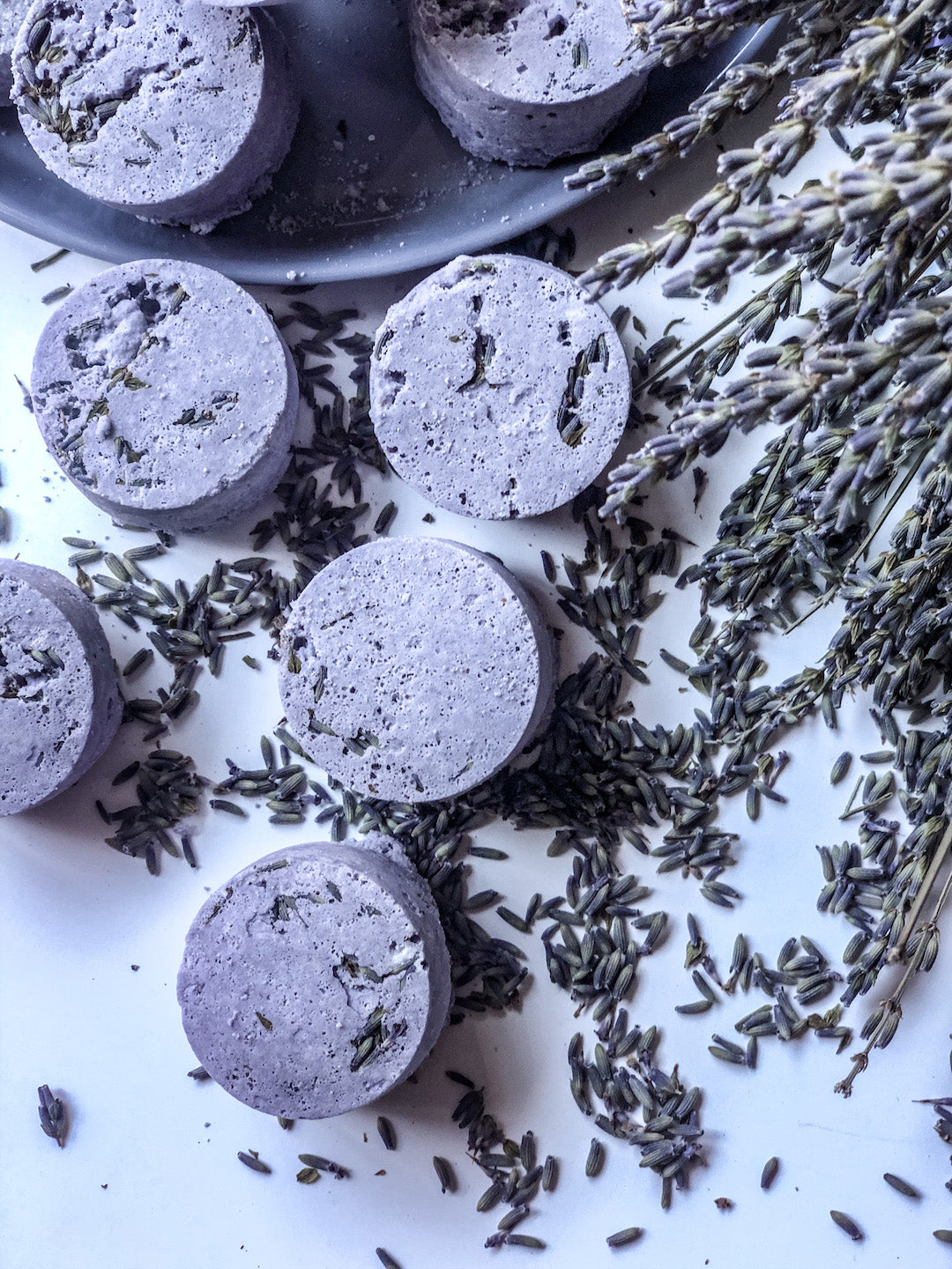 Image of lavender shower steamers by LĒVO. One of LĒVO's best lavender infusions.