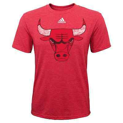 New era Distressed Logo Button Up Chicago Bulls Short Sleeve Crew Neck T- Shirt Black