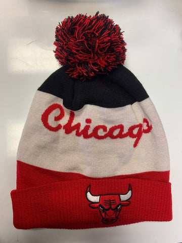 New Era Chicago Bulls Jake Cuff Beanie with pompom