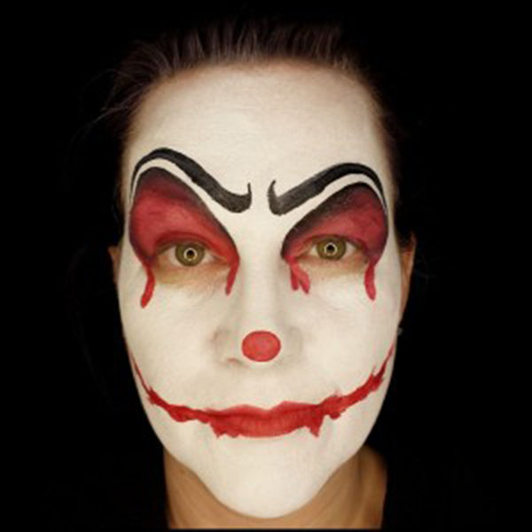 Scary Clown by Stacey Perry – HalloweenMakeup