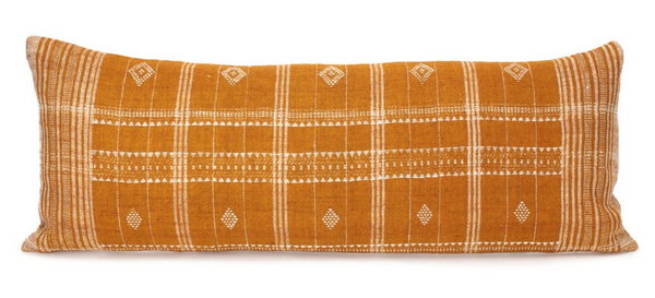 https://cdn.shopify.com/s/files/1/1363/9413/files/Indian_Wool_Pillow_Cover_-_Long_Lumbar_-_Orange_600x600.png?v=1630253007