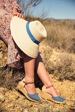 espadrilles compensées en sparte look d'été