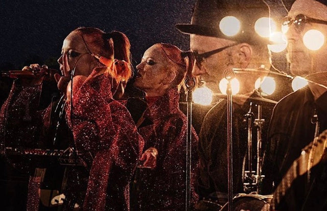 Shirley Manson Garbage x Jivomir Domoustchiev red glitter coat Monday Night football