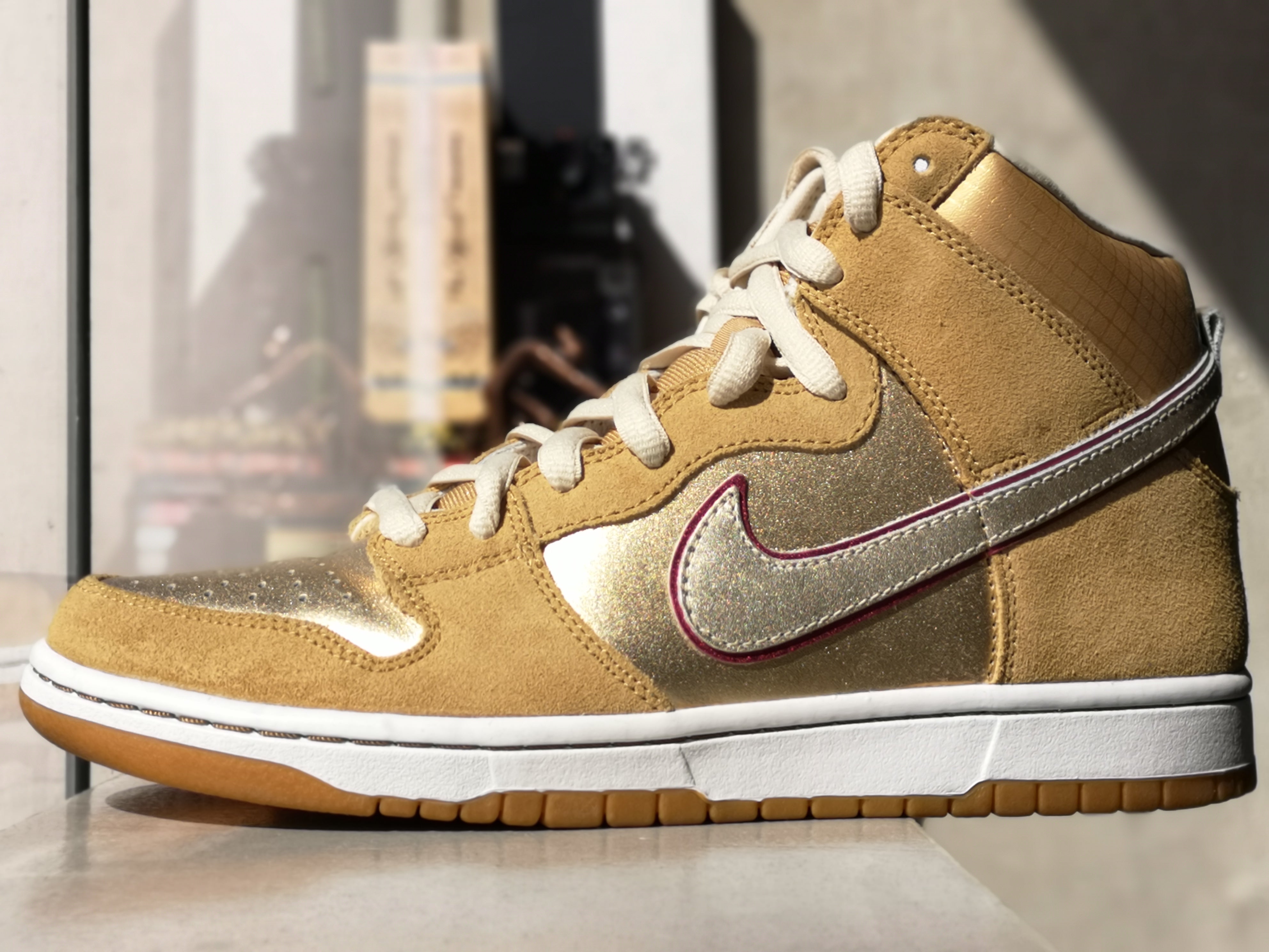 nike dunk high thai temple