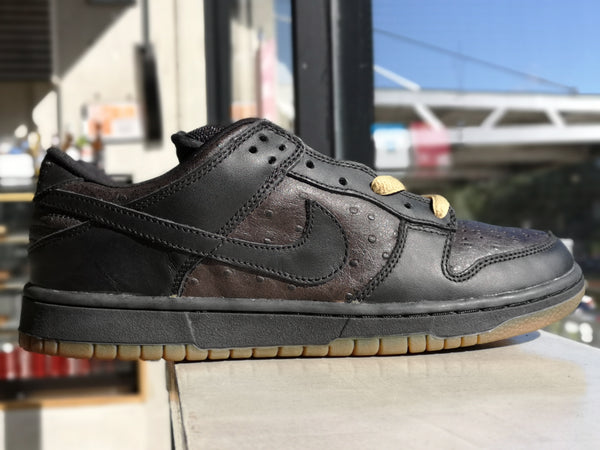 dunk low ostrich