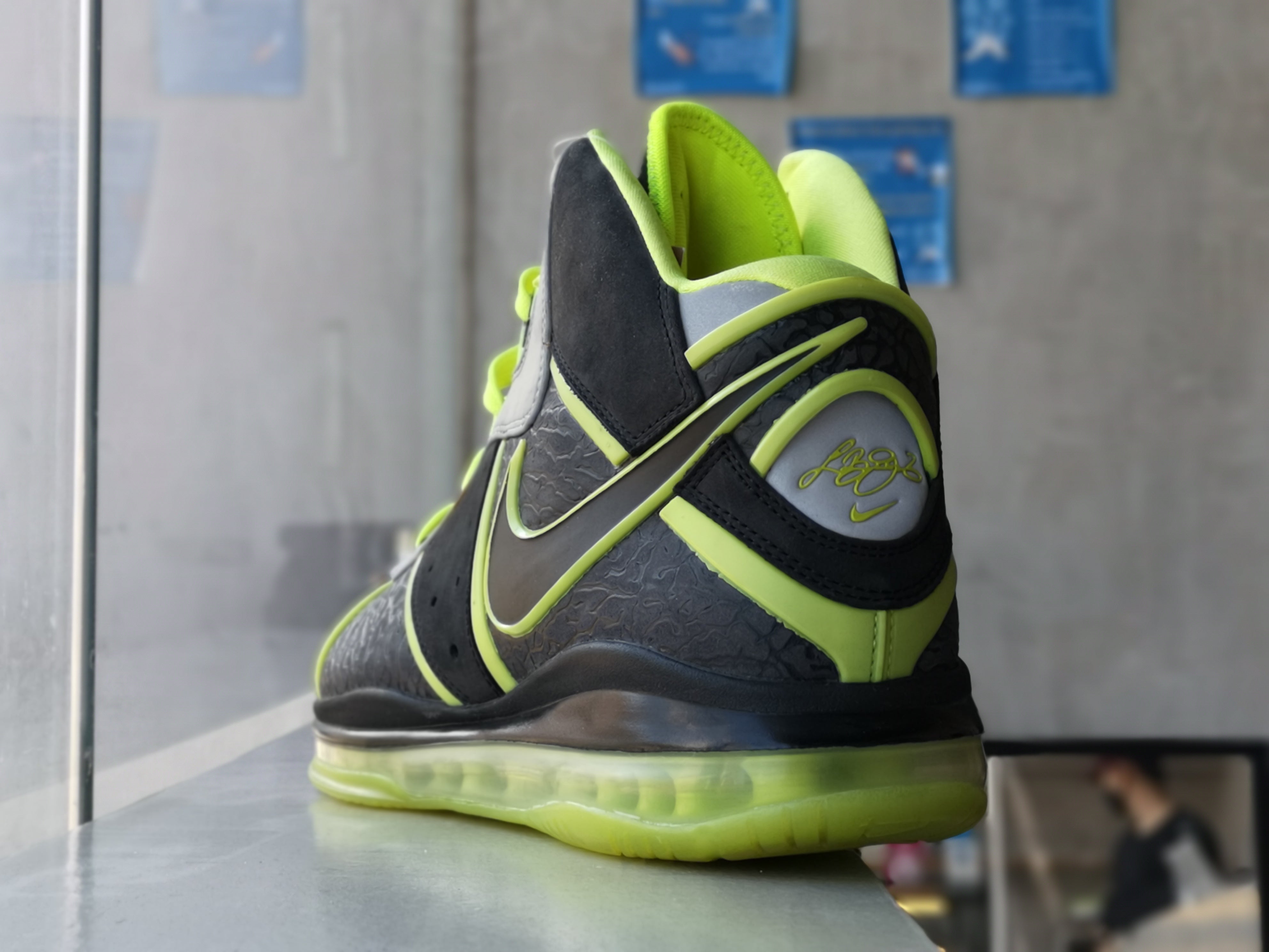 clark kent lebron 8