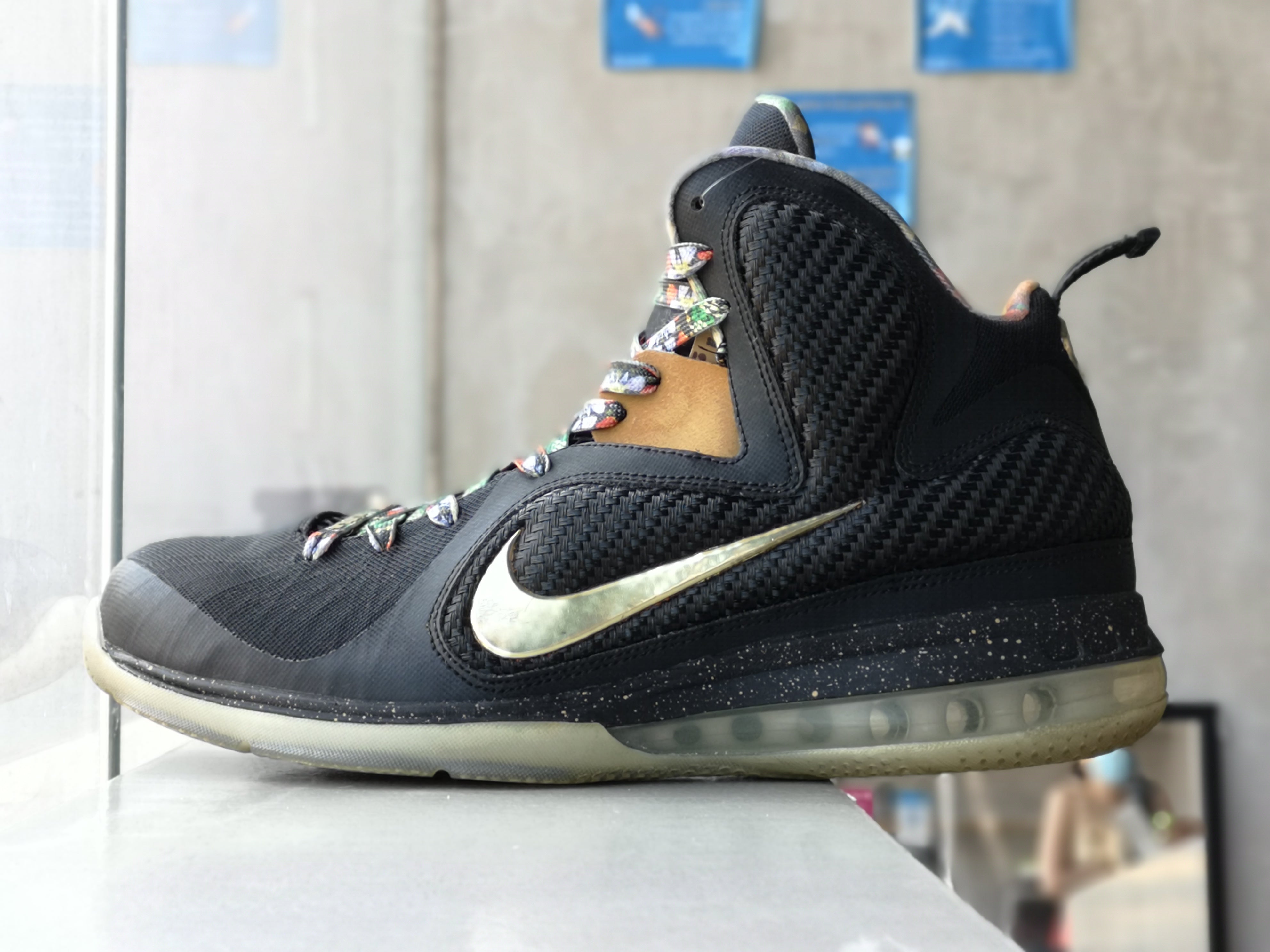 watch the throne lebron 9