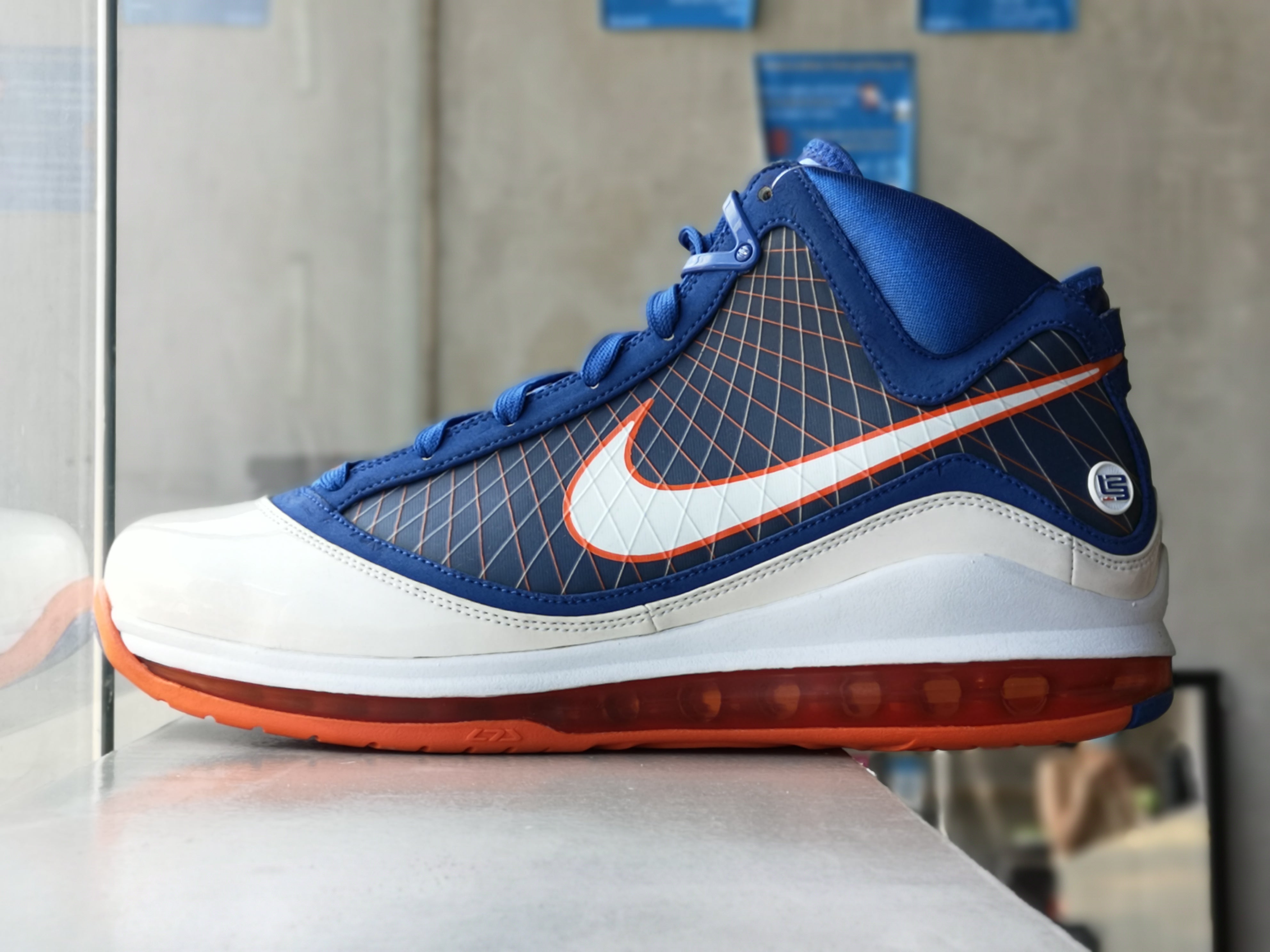 lebron hardwood classic 7