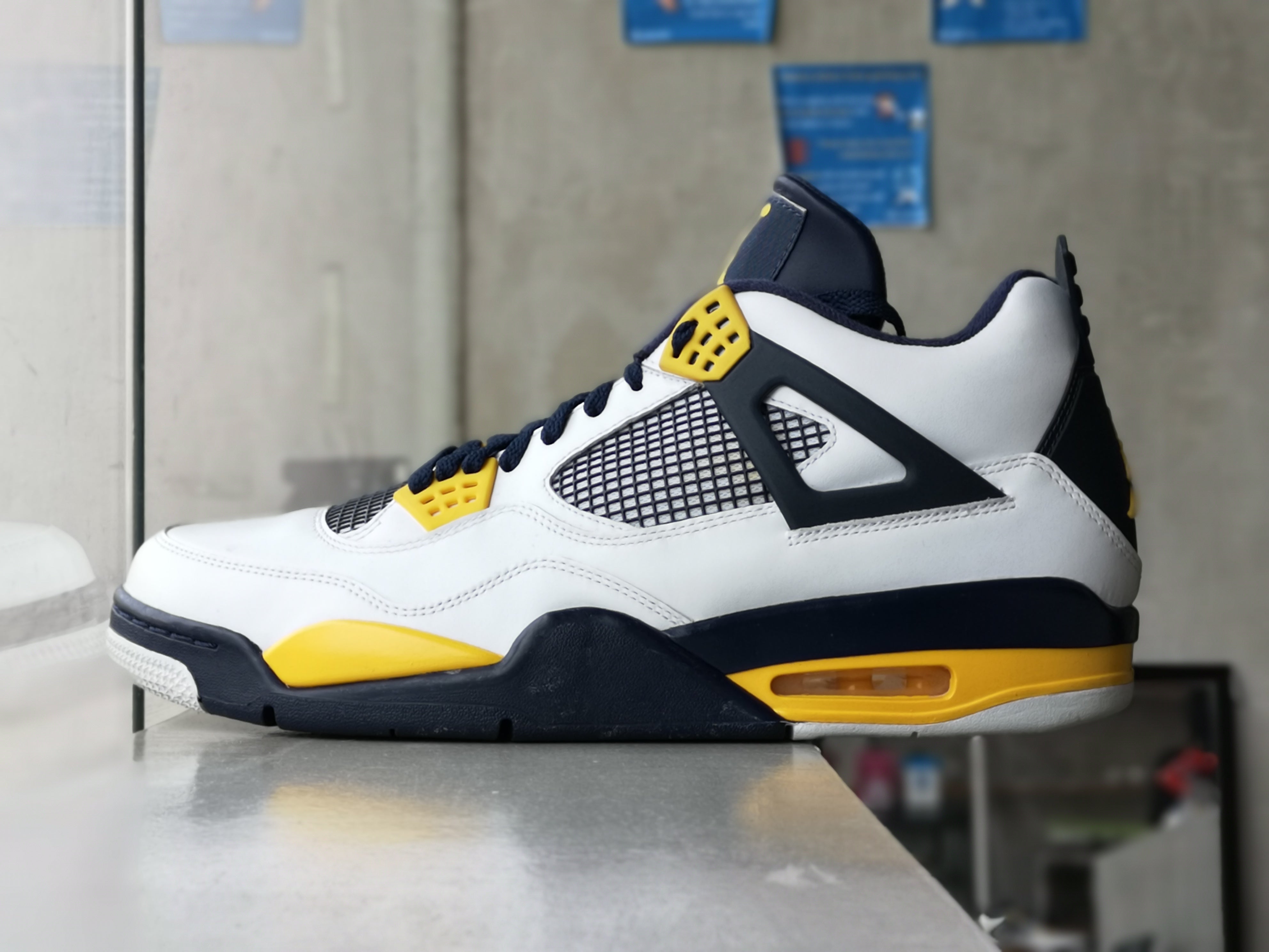 jordan 4 marquette pe