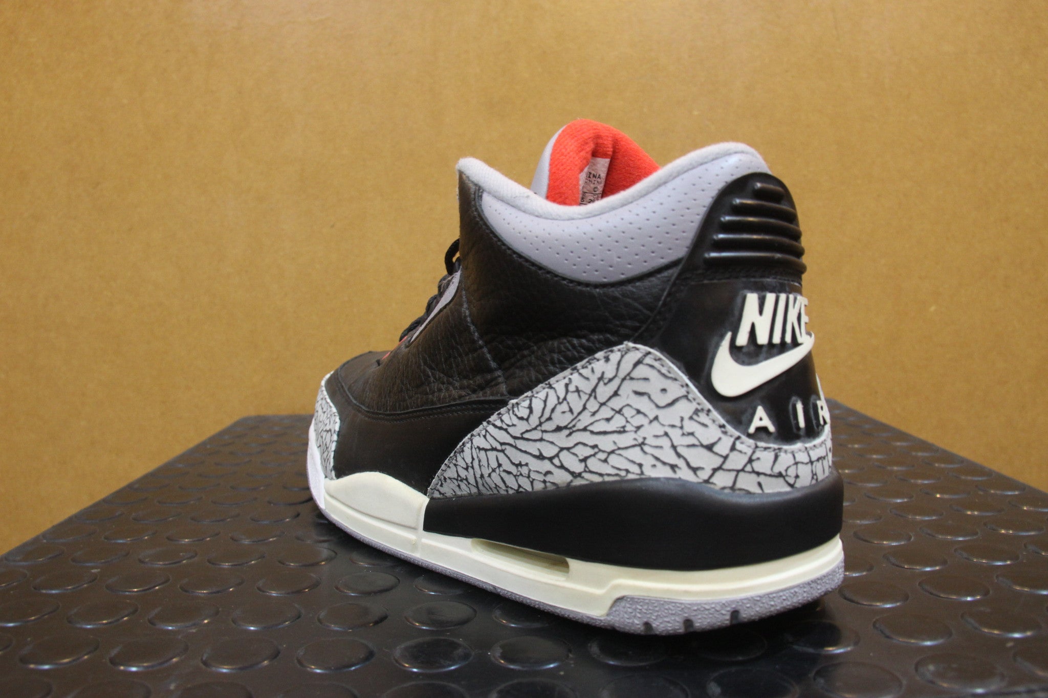 jordan 3 black cement 2001