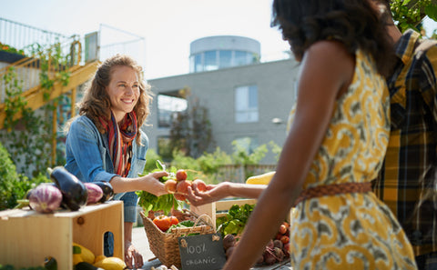 7 Reasons To Grow Produce At Home farmers market stand