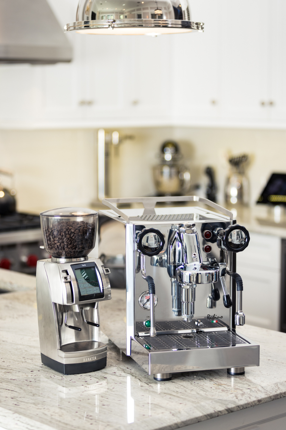 Espresso Machine Brands: A List Featuring Grinders and Accessories